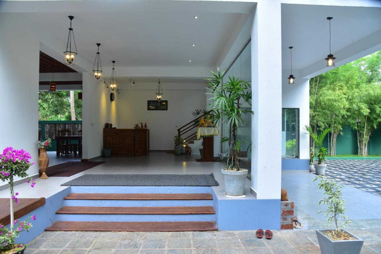 Eden Grand Hotel Dambulla Eksteriør billede