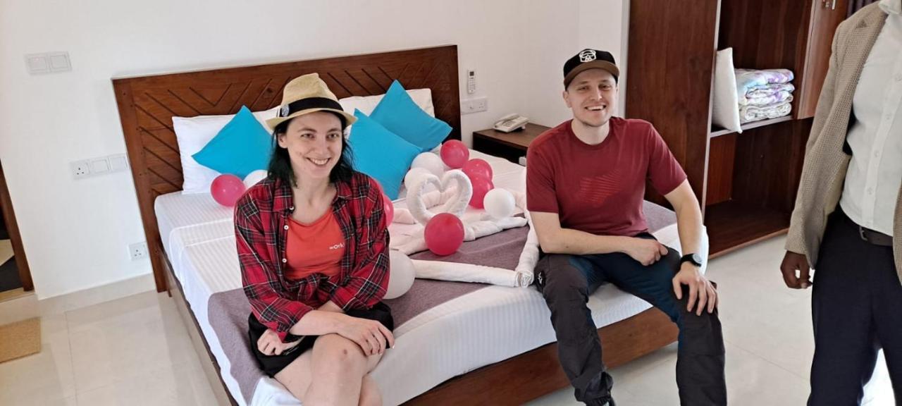 Eden Grand Hotel Dambulla Eksteriør billede