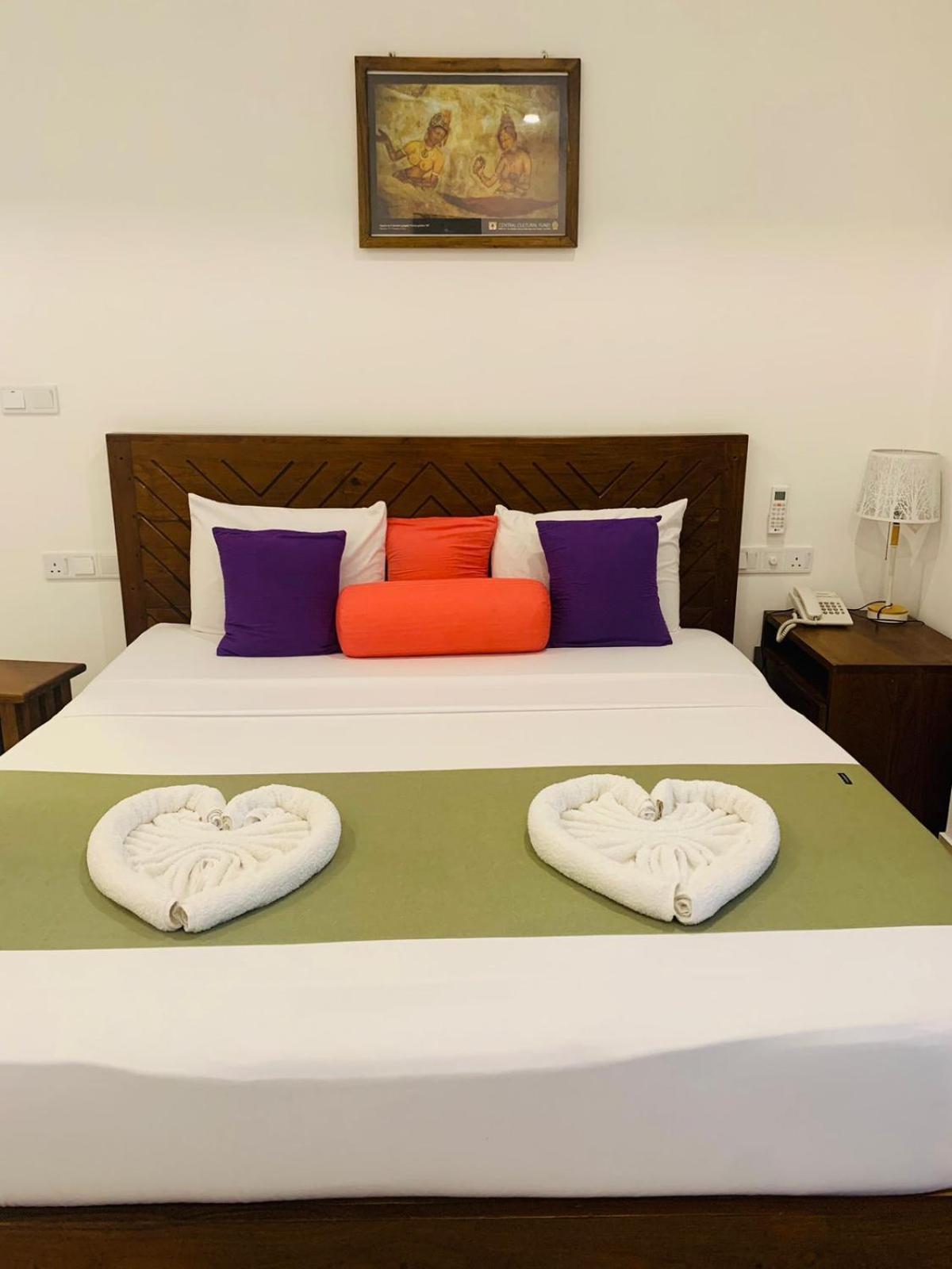 Eden Grand Hotel Dambulla Eksteriør billede