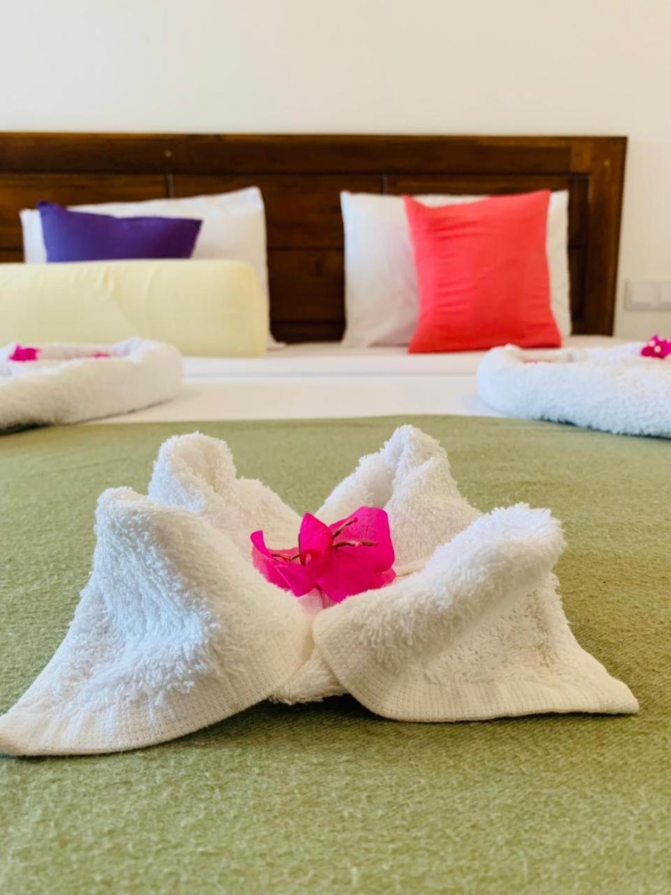 Eden Grand Hotel Dambulla Eksteriør billede